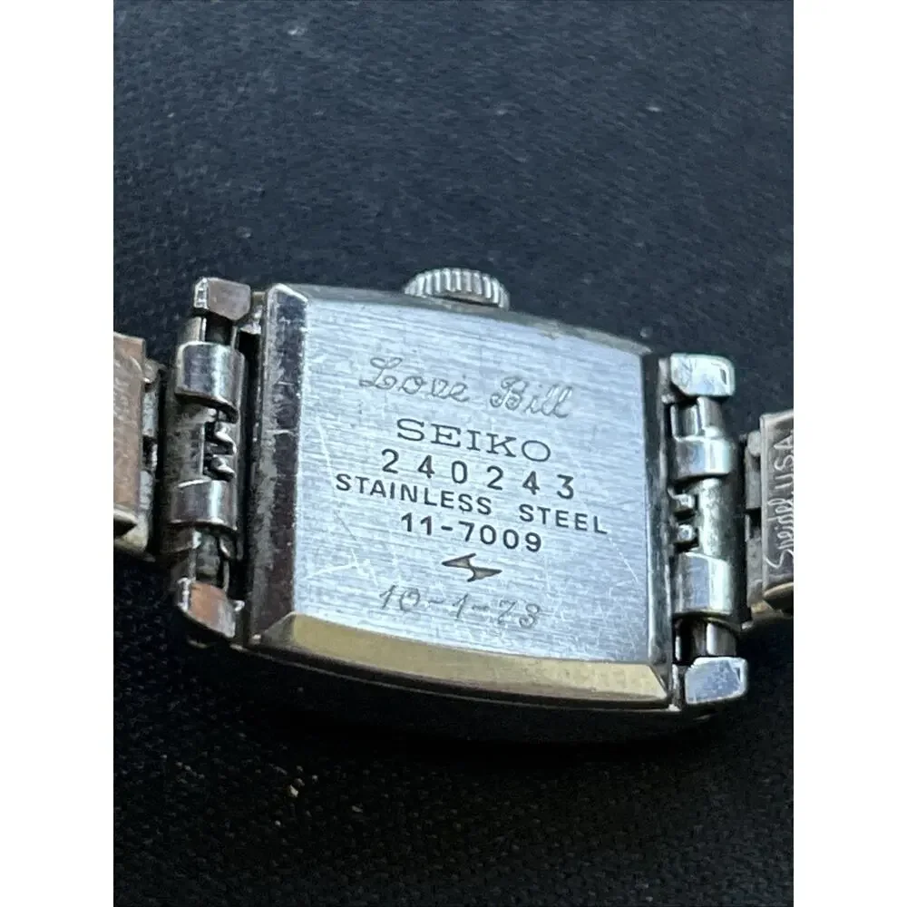 Vintage Seiko Women’s Wind Watch